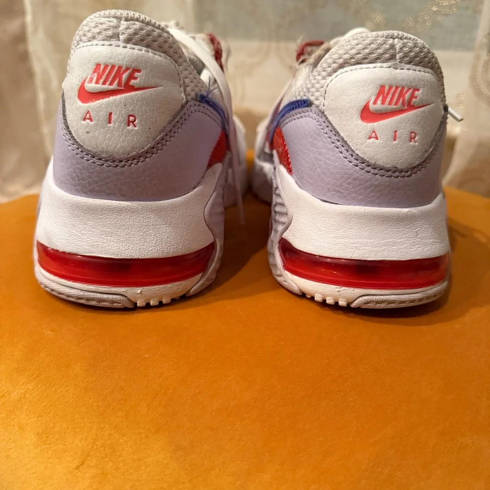 Nike Air Max Excee Women's‎ Shoes Size 8 CD5432-115 White/Sapphire-Pure Violet